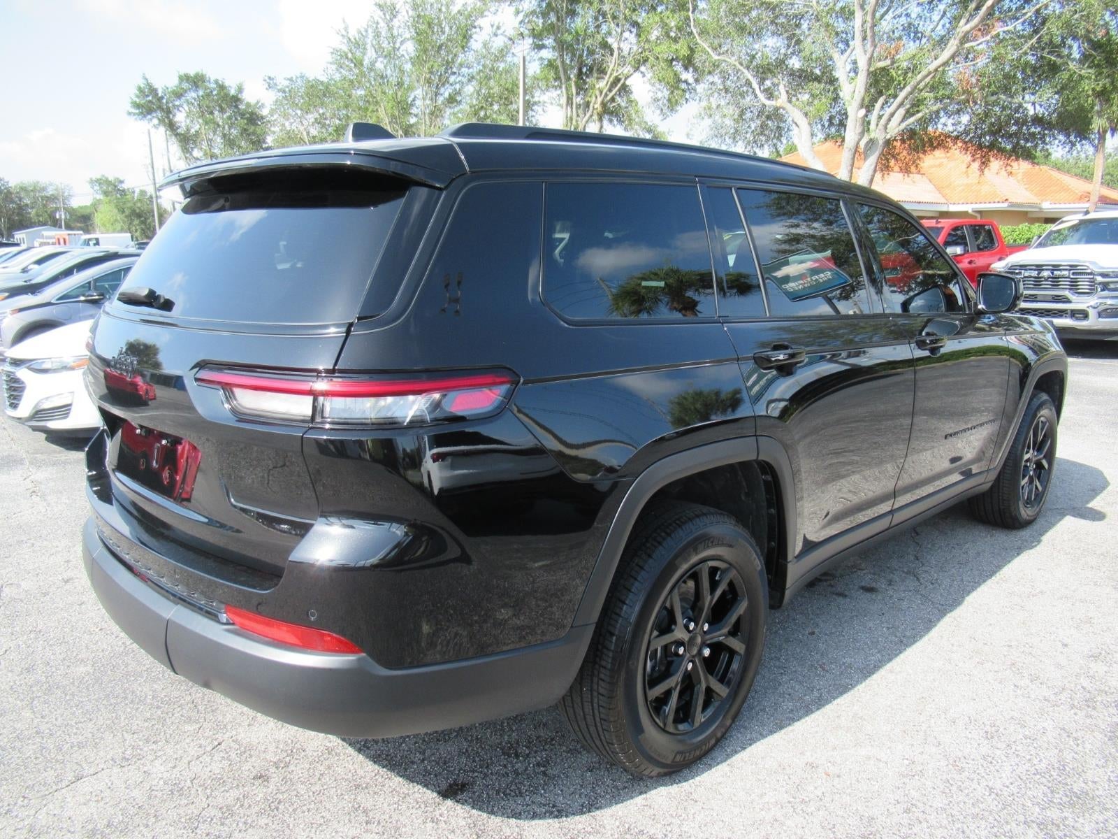 2025 Jeep Grand Cherokee L Altitude