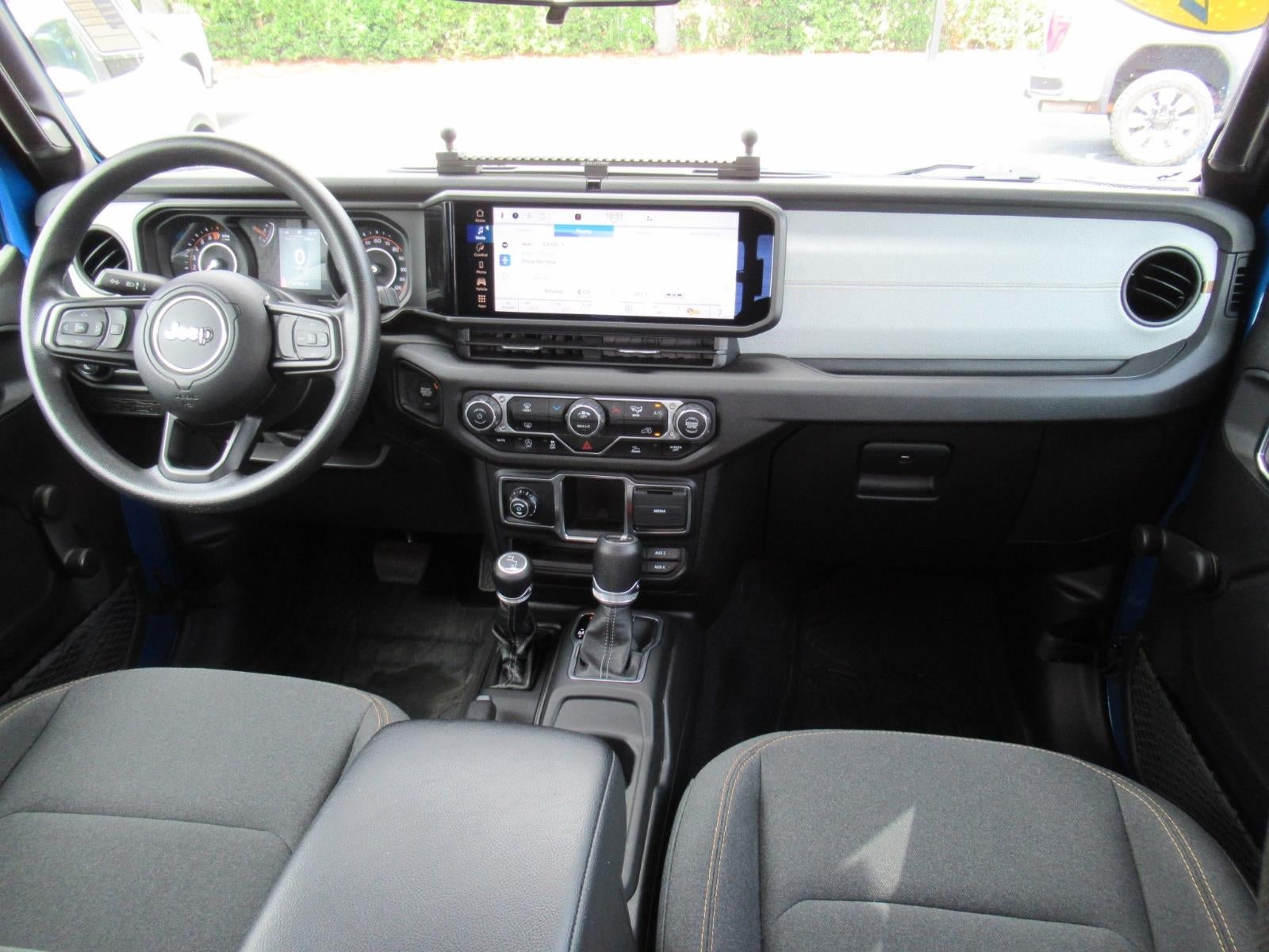 2024 Jeep Gladiator Sport
