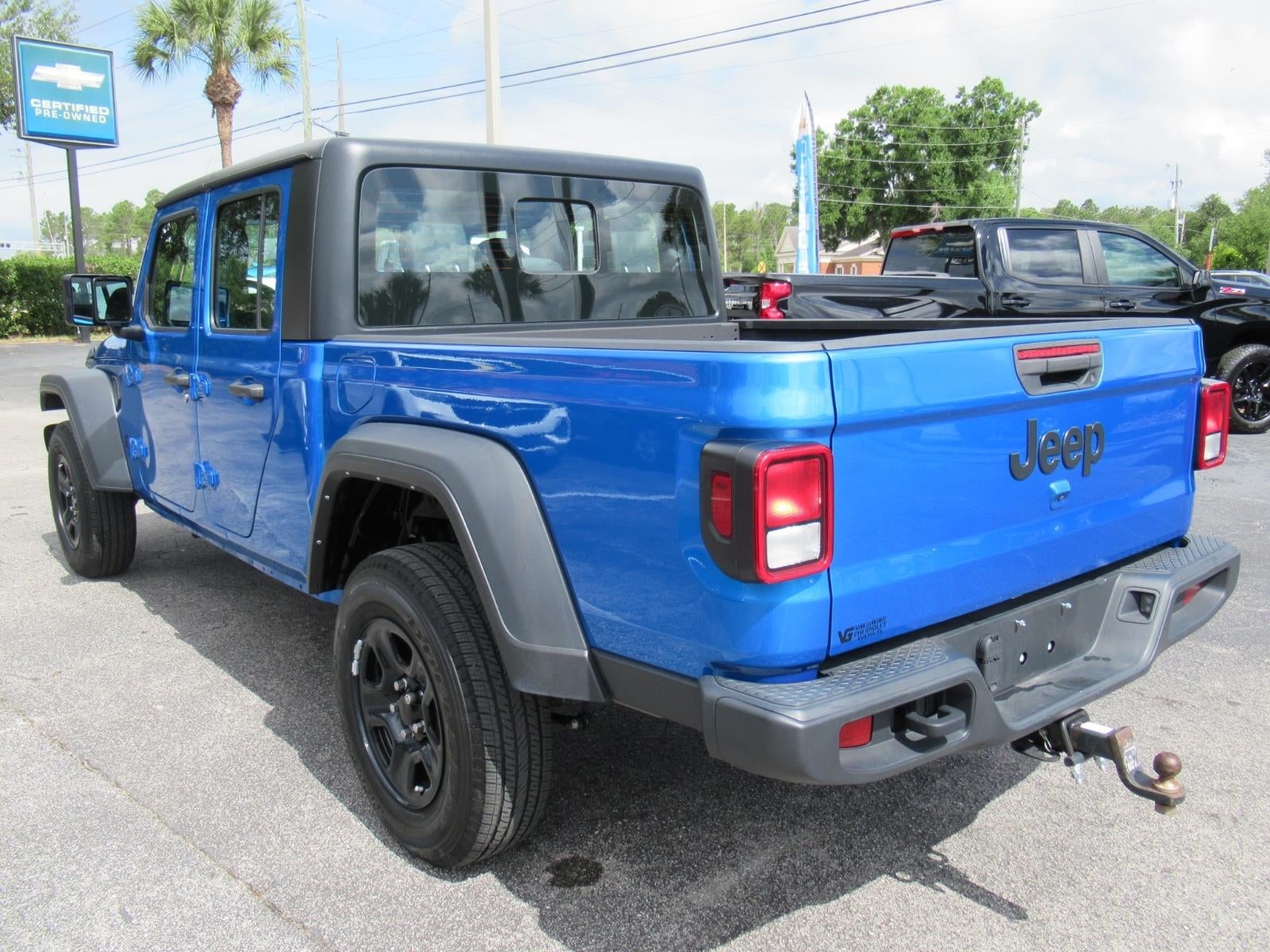 2024 Jeep Gladiator Sport