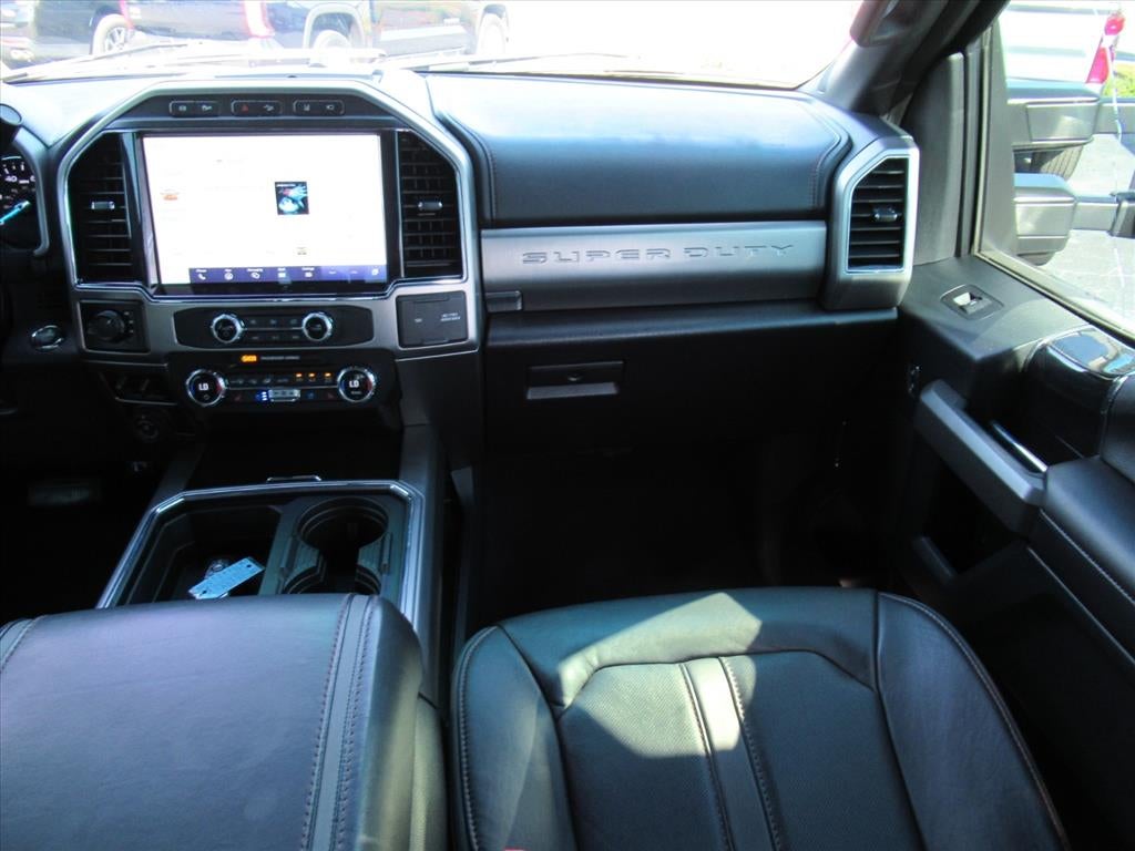 2022 Ford Super Duty F-350 SRW Platinum