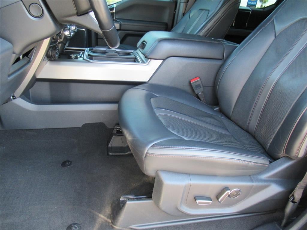 2022 Ford Super Duty F-350 SRW Platinum