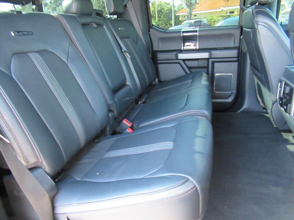 2022 Ford Super Duty F-350 SRW Platinum