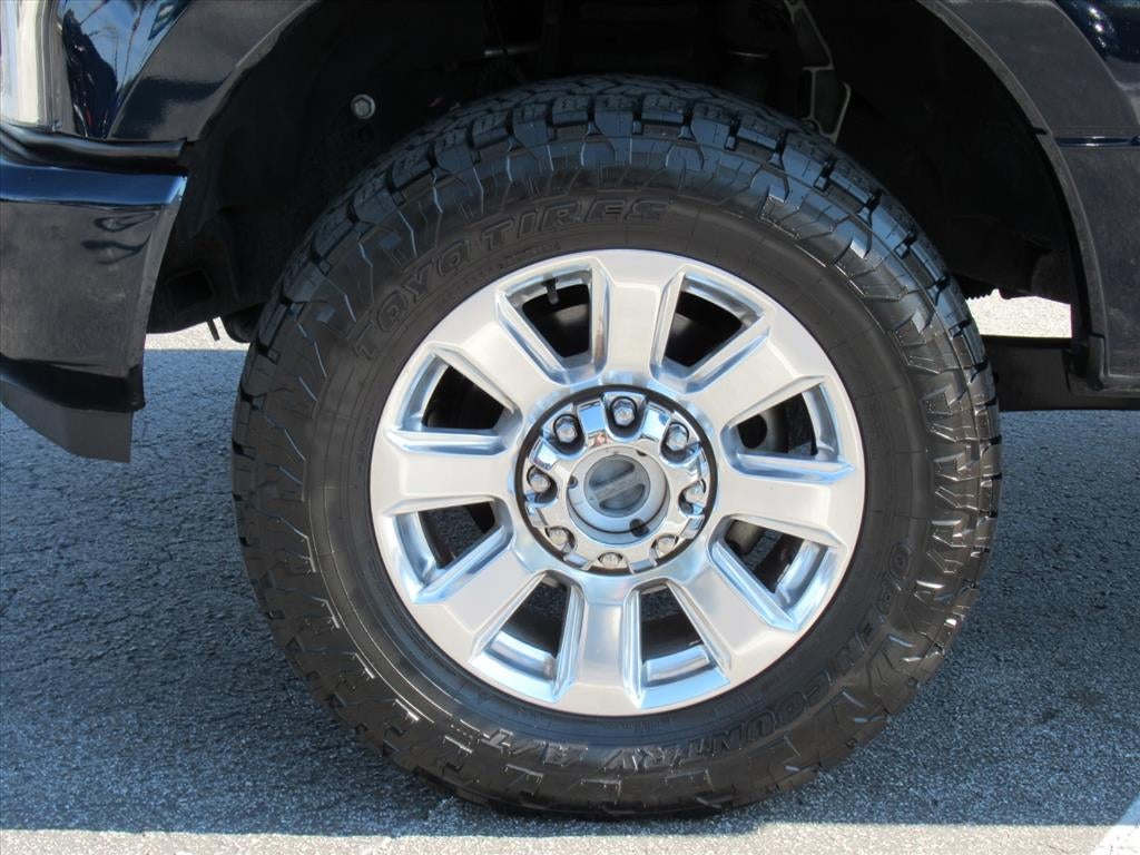 2022 Ford Super Duty F-350 SRW Platinum