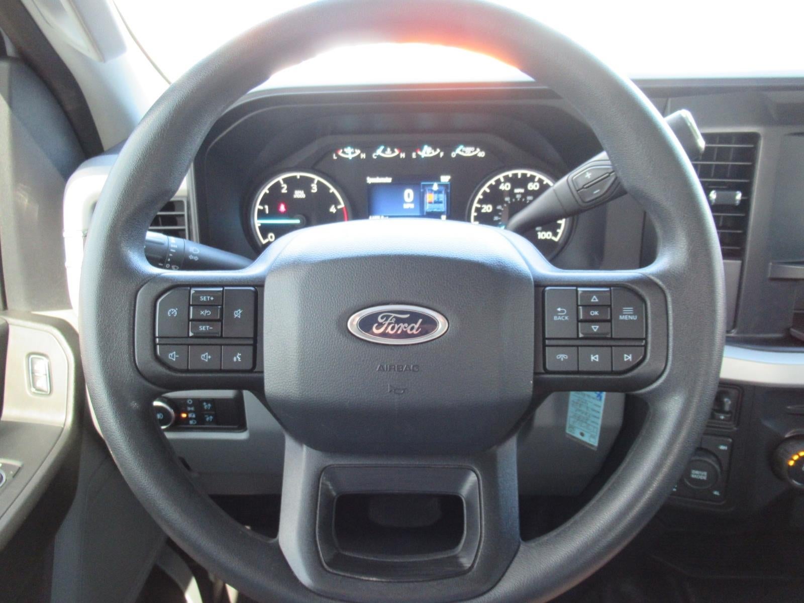 2024 Ford Super Duty F-350 SRW XL