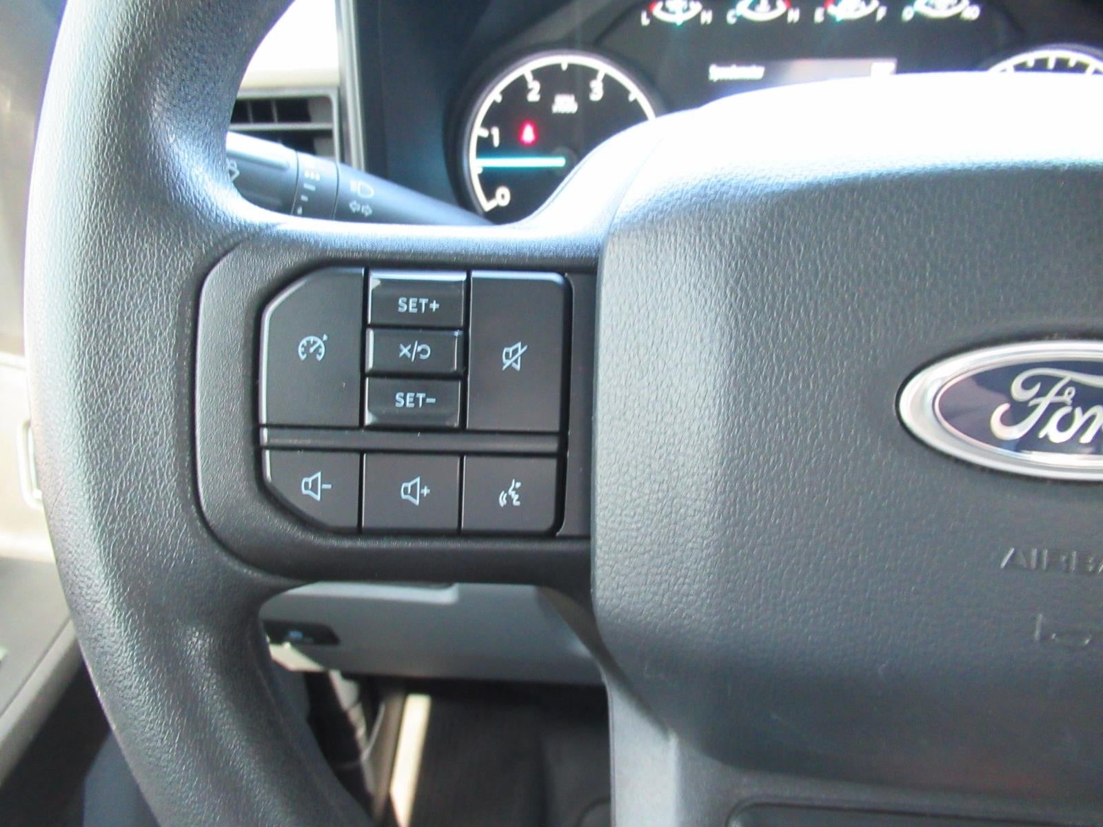 2024 Ford Super Duty F-350 SRW XL