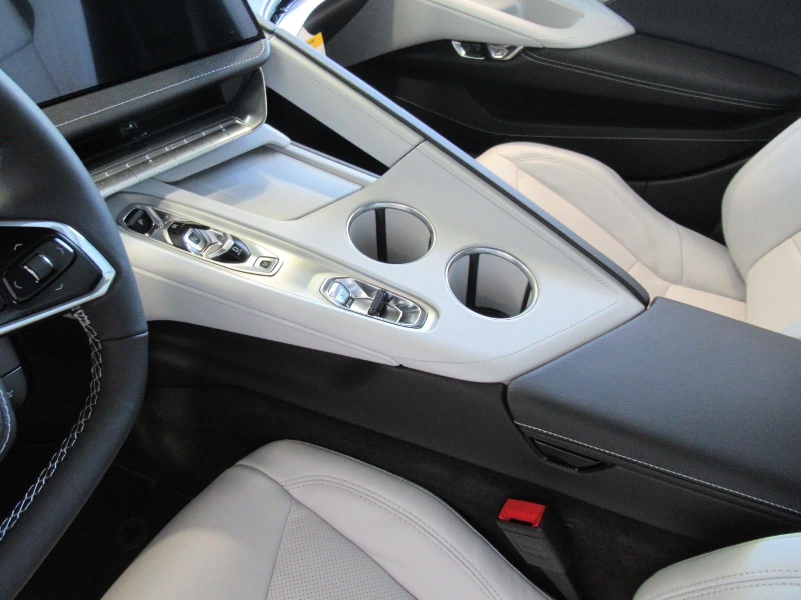 2027 Chevrolet Corvette Stingray 2LT