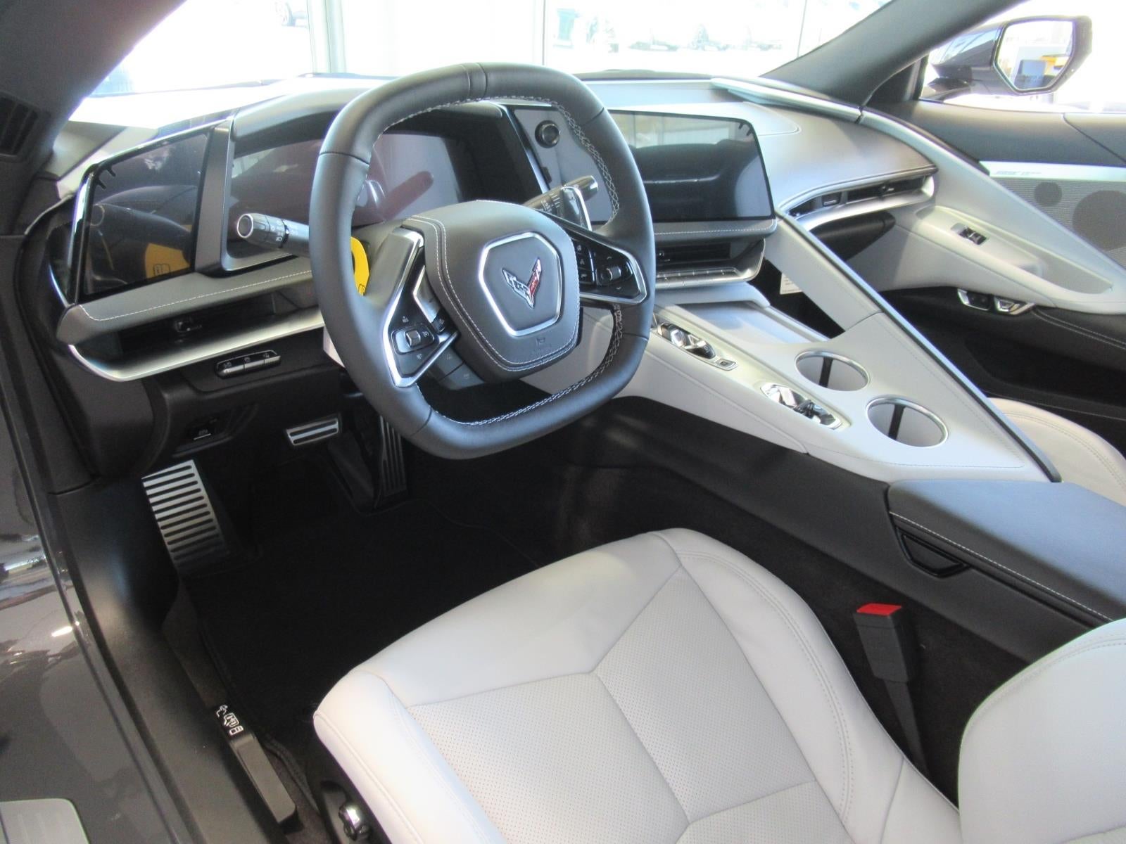 2027 Chevrolet Corvette Stingray 2LT