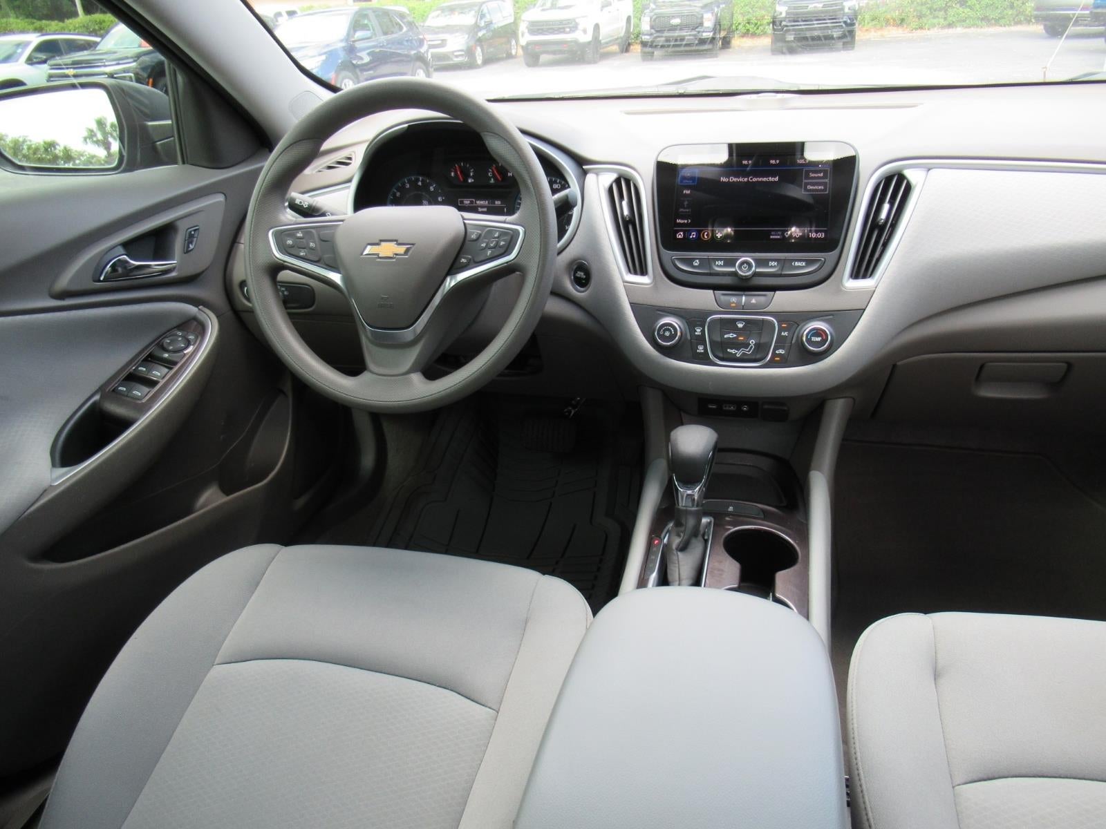 2022 Chevrolet Malibu LS