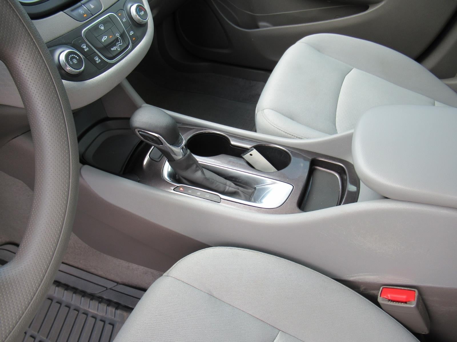 2022 Chevrolet Malibu LS
