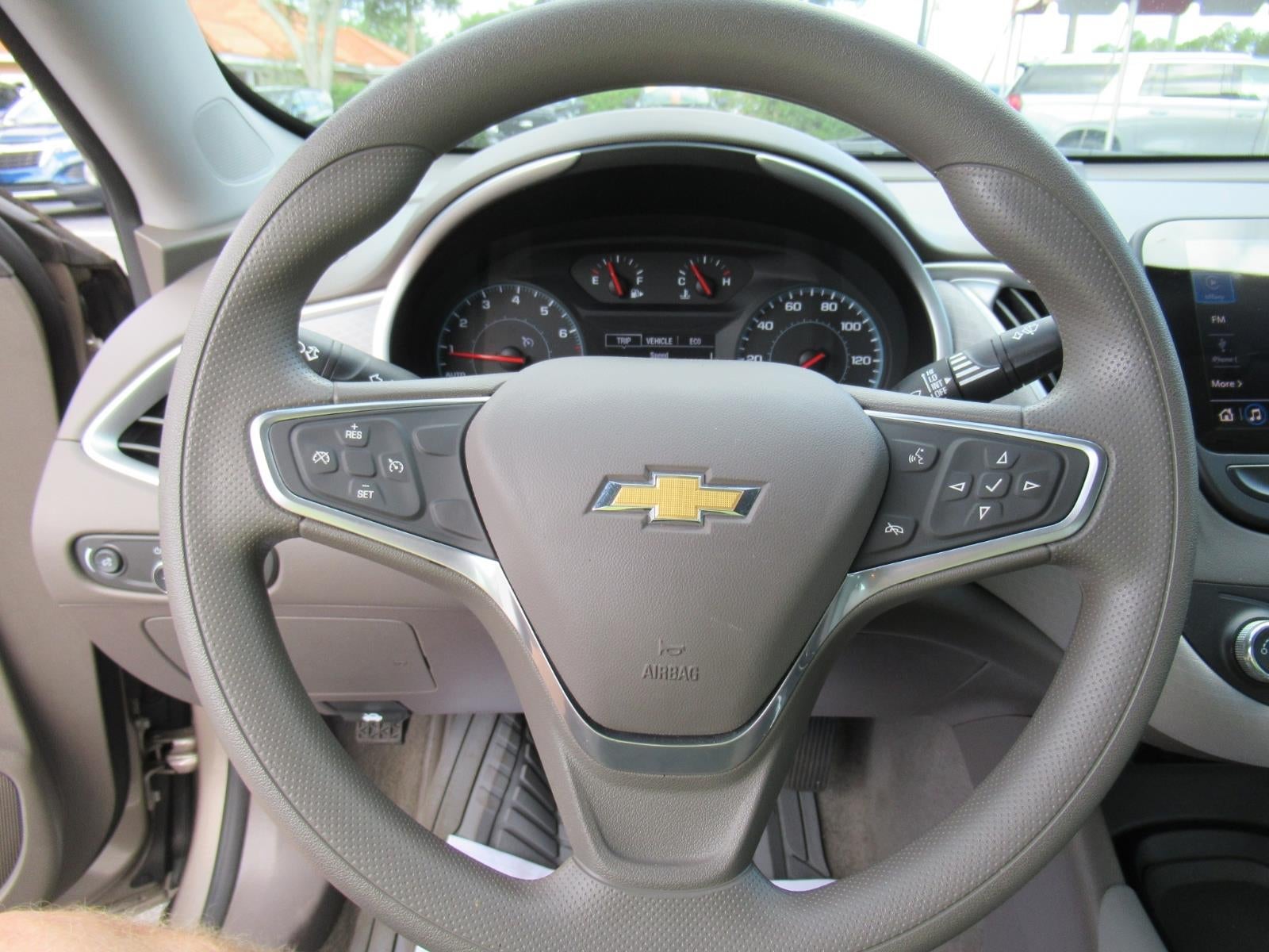 2022 Chevrolet Malibu LS