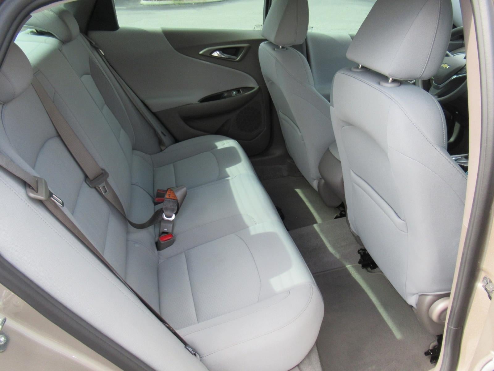 2022 Chevrolet Malibu LS