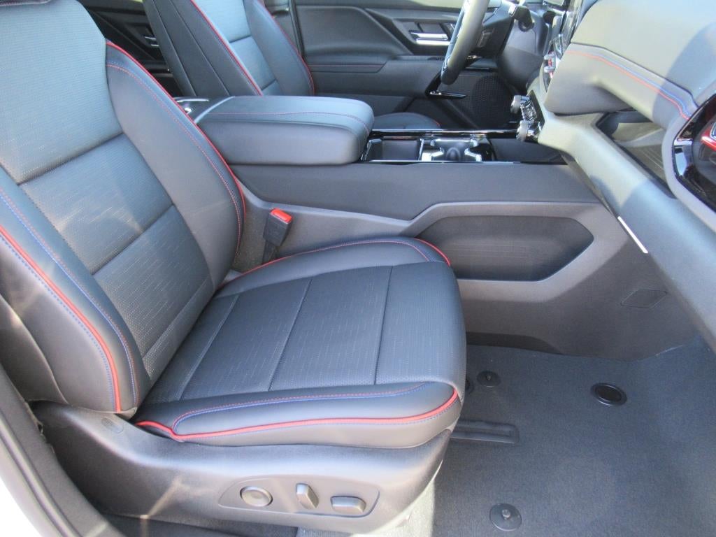 2025 Chevrolet Silverado EV RST - Max Range