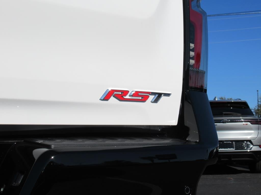 2025 Chevrolet Silverado EV RST - Max Range
