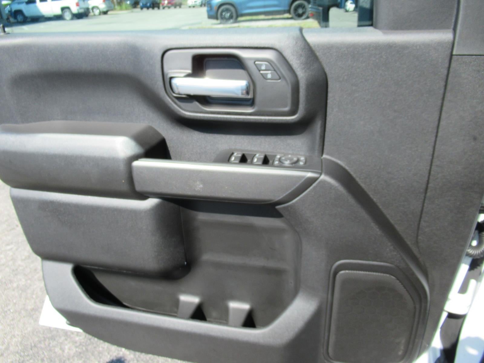 2026 Chevrolet Silverado 3500 HD WT DRW