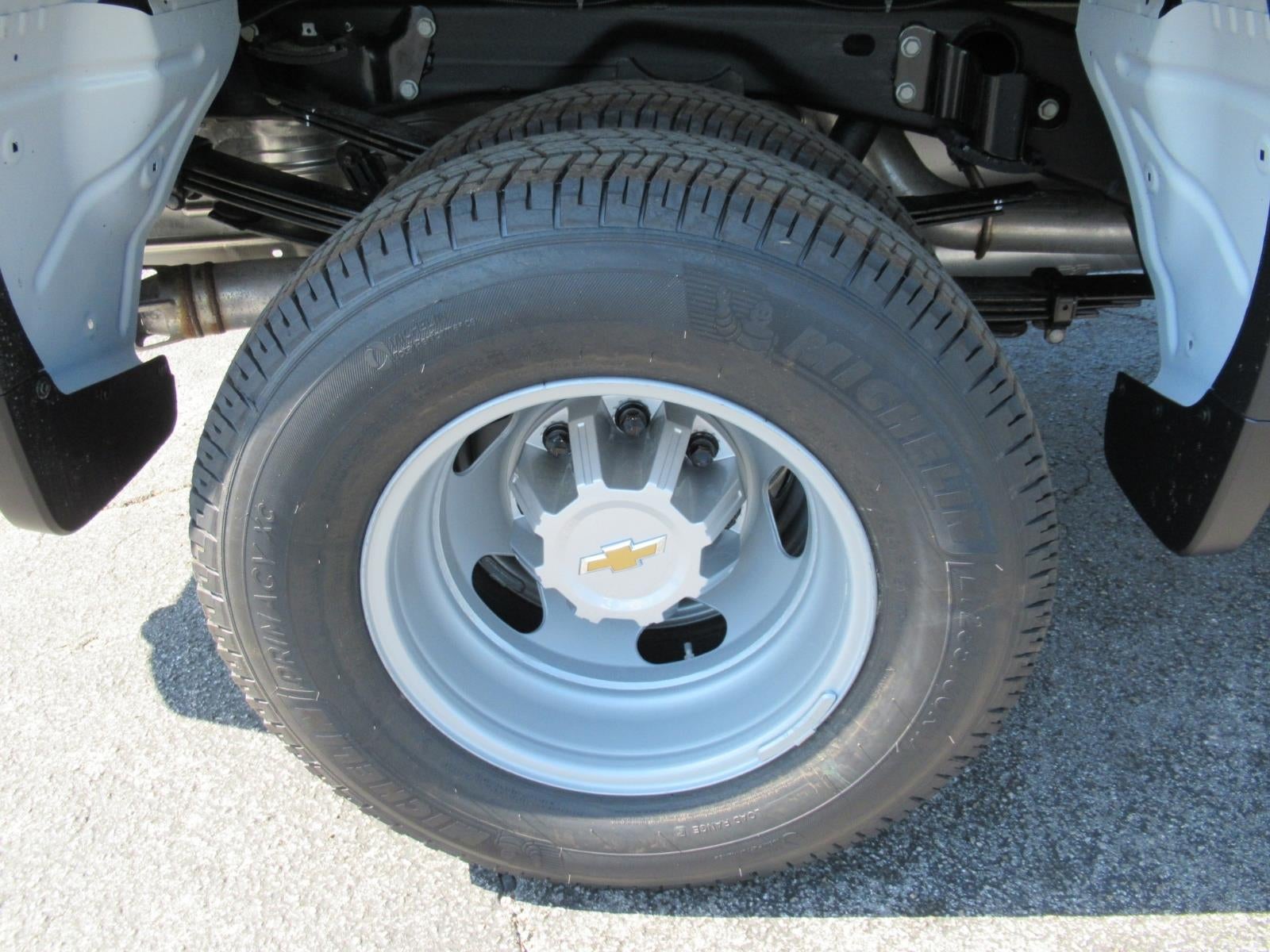 2026 Chevrolet Silverado 3500 HD WT DRW