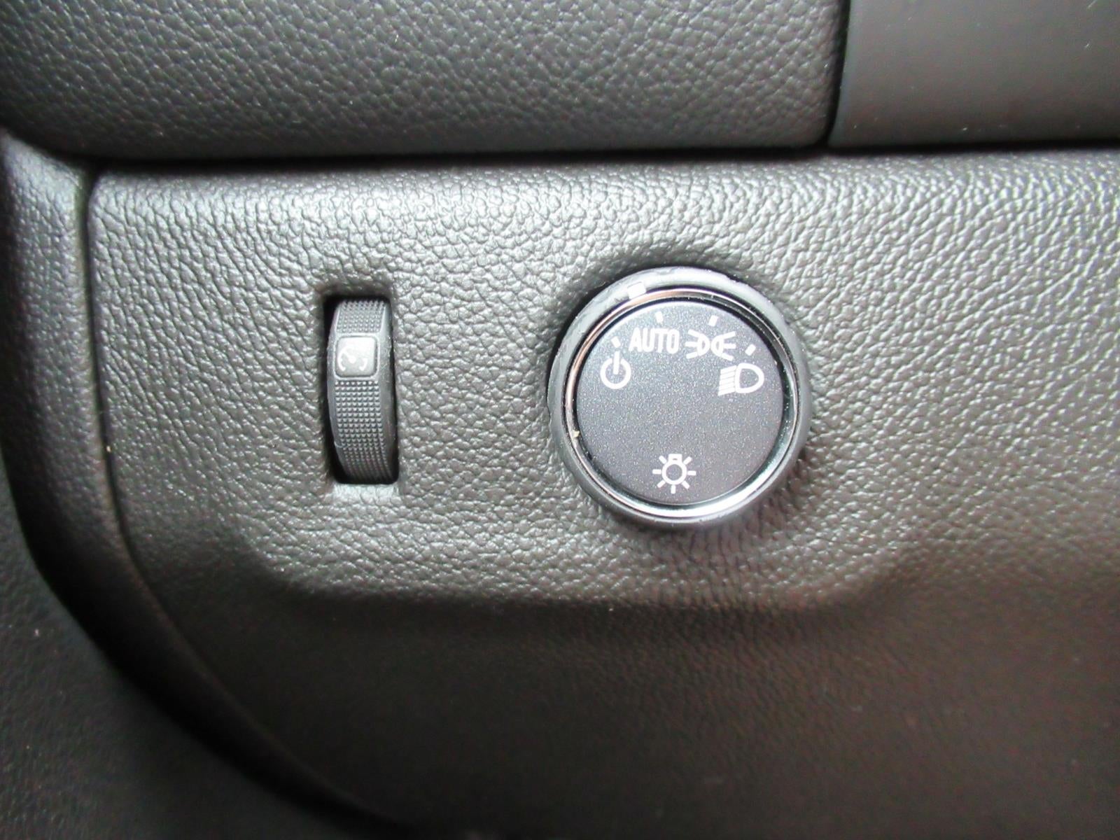 2022 Chevrolet Colorado 2WD LT