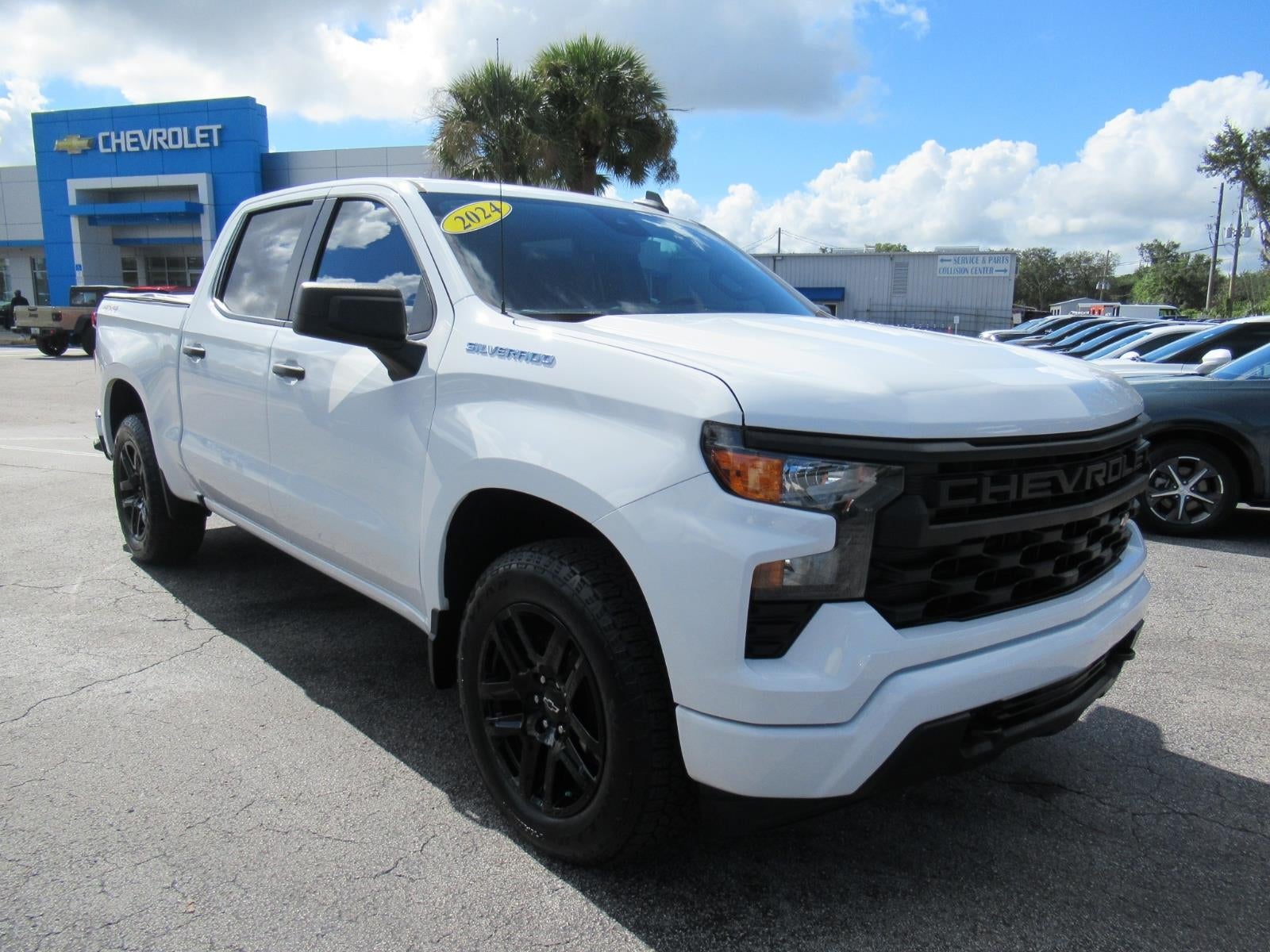 2024 Chevrolet Silverado 1500 Custom