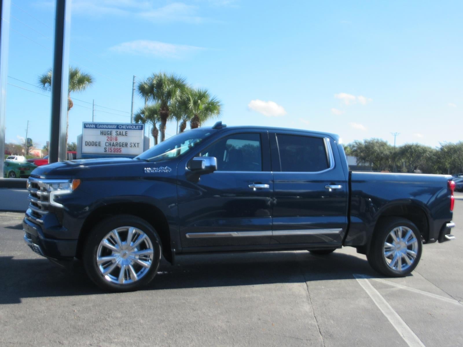 2022 Chevrolet Silverado 1500 High Country
