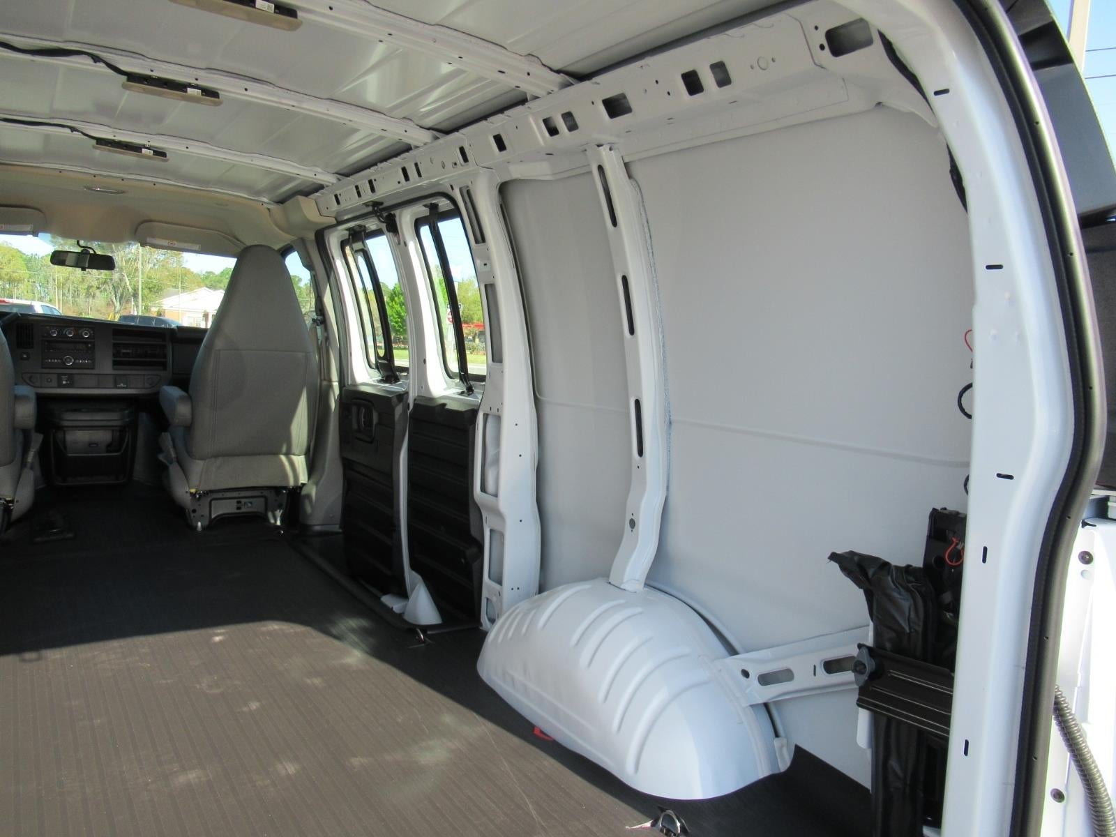 2026 Chevrolet Express Cargo WT