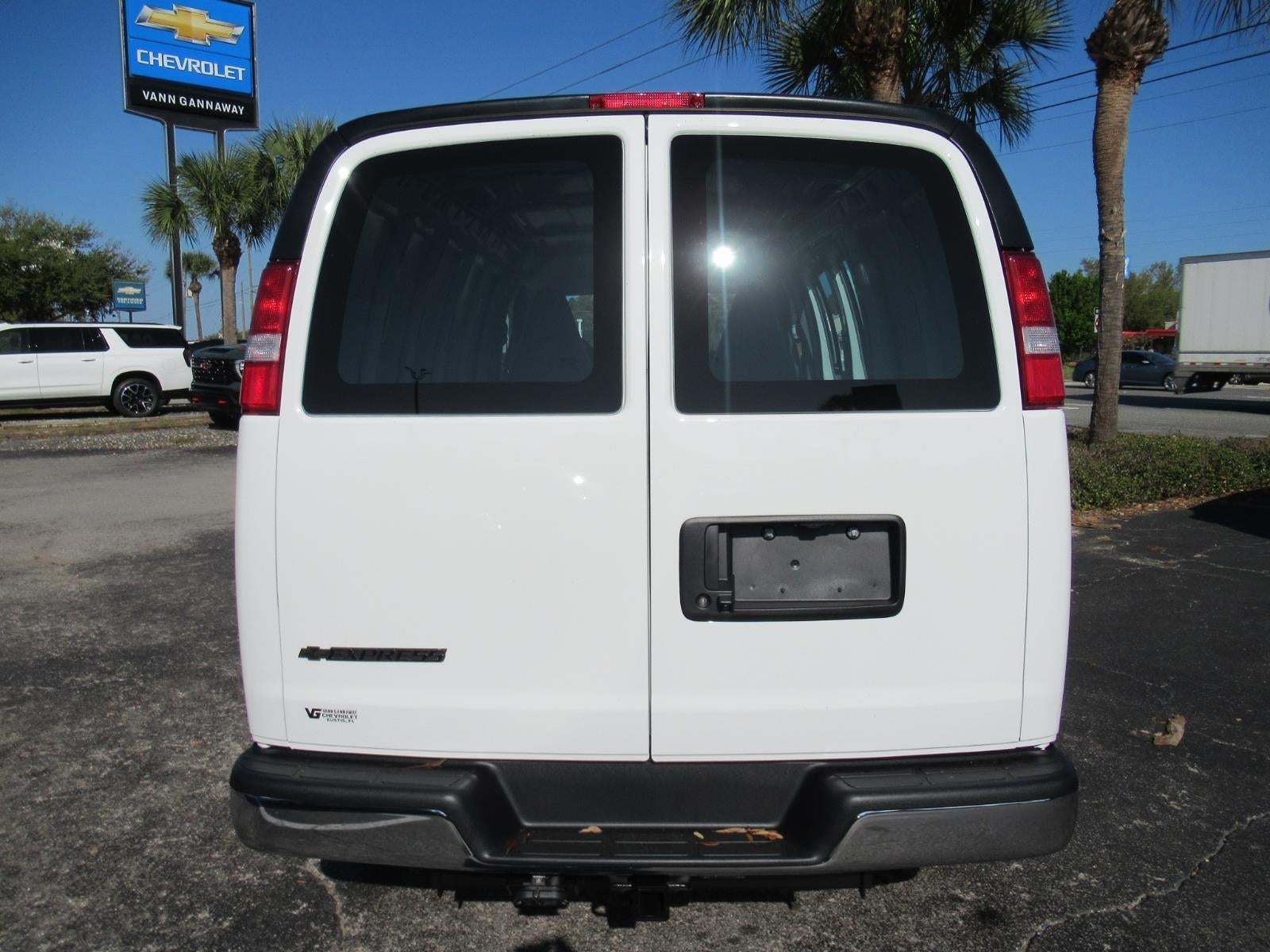 2026 Chevrolet Express Cargo WT