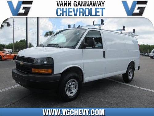 2025 Chevrolet Express Cargo WT