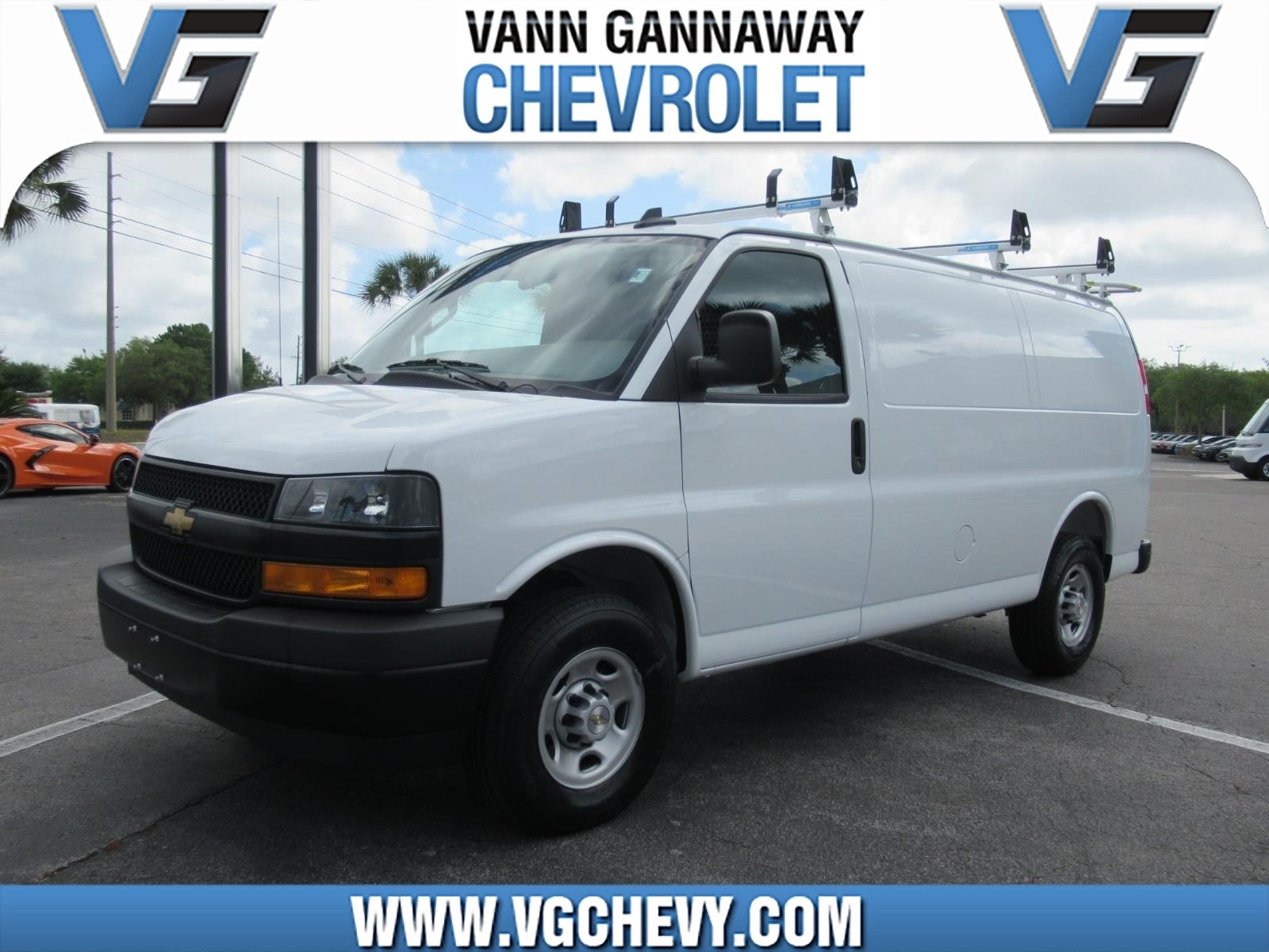 2025 Chevrolet Express Cargo WT