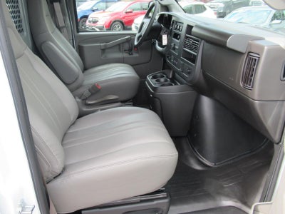 2025 Chevrolet Express Cargo WT