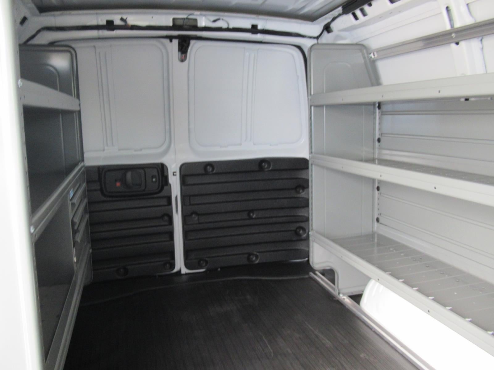 2025 Chevrolet Express Cargo WT