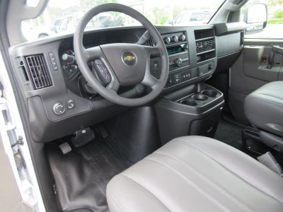 2025 Chevrolet Express Cargo WT
