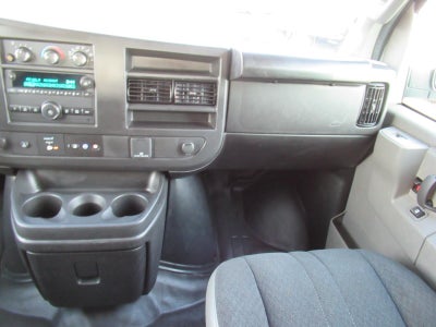 2025 Chevrolet Express Cargo WT