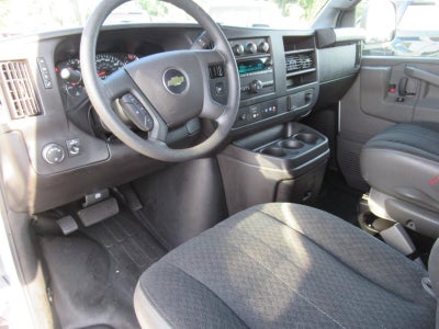 2025 Chevrolet Express Cargo WT