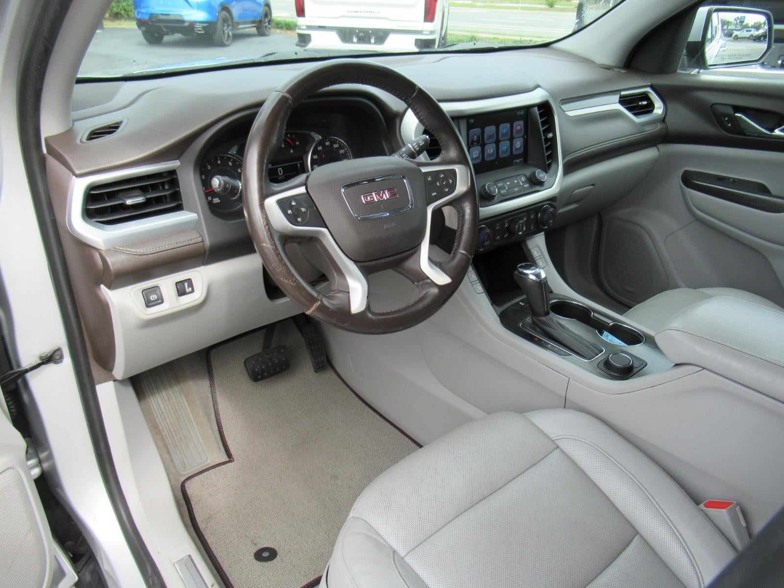 2018 GMC Acadia SLT