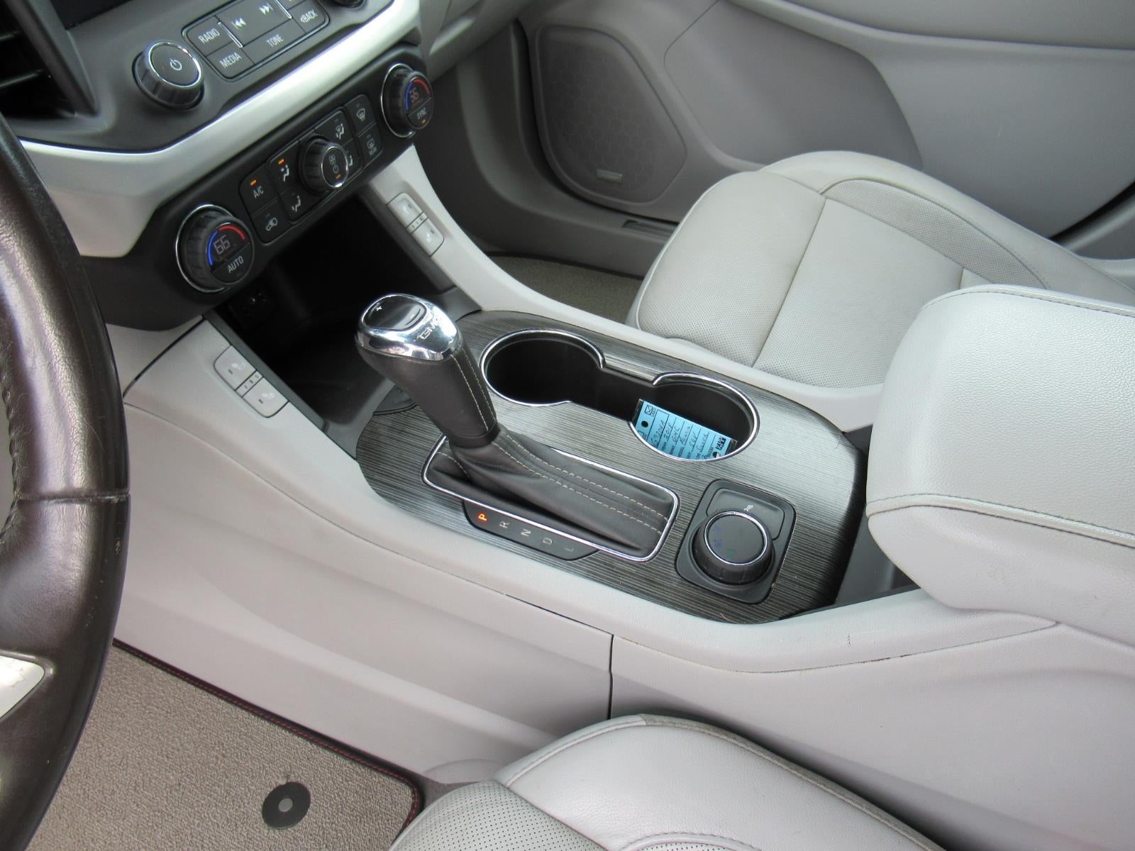 2018 GMC Acadia SLT
