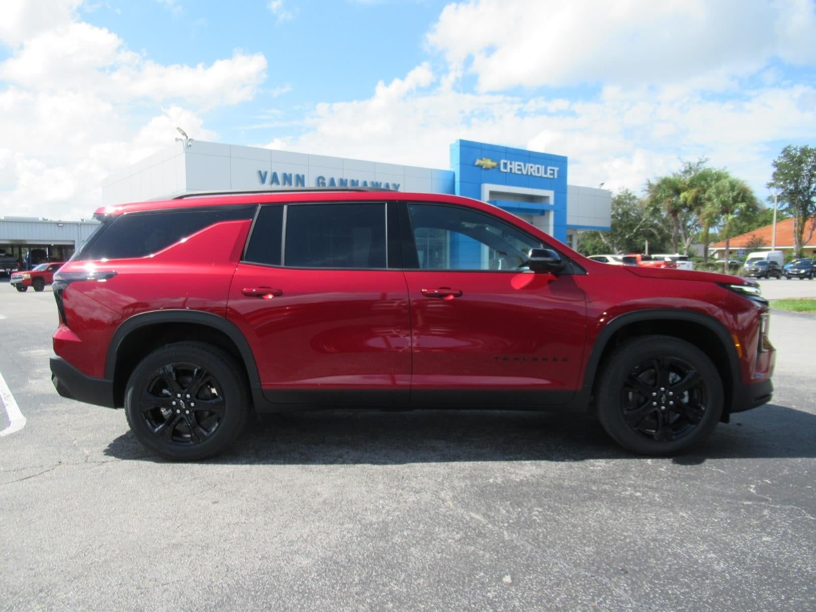 2027 Chevrolet Traverse LT