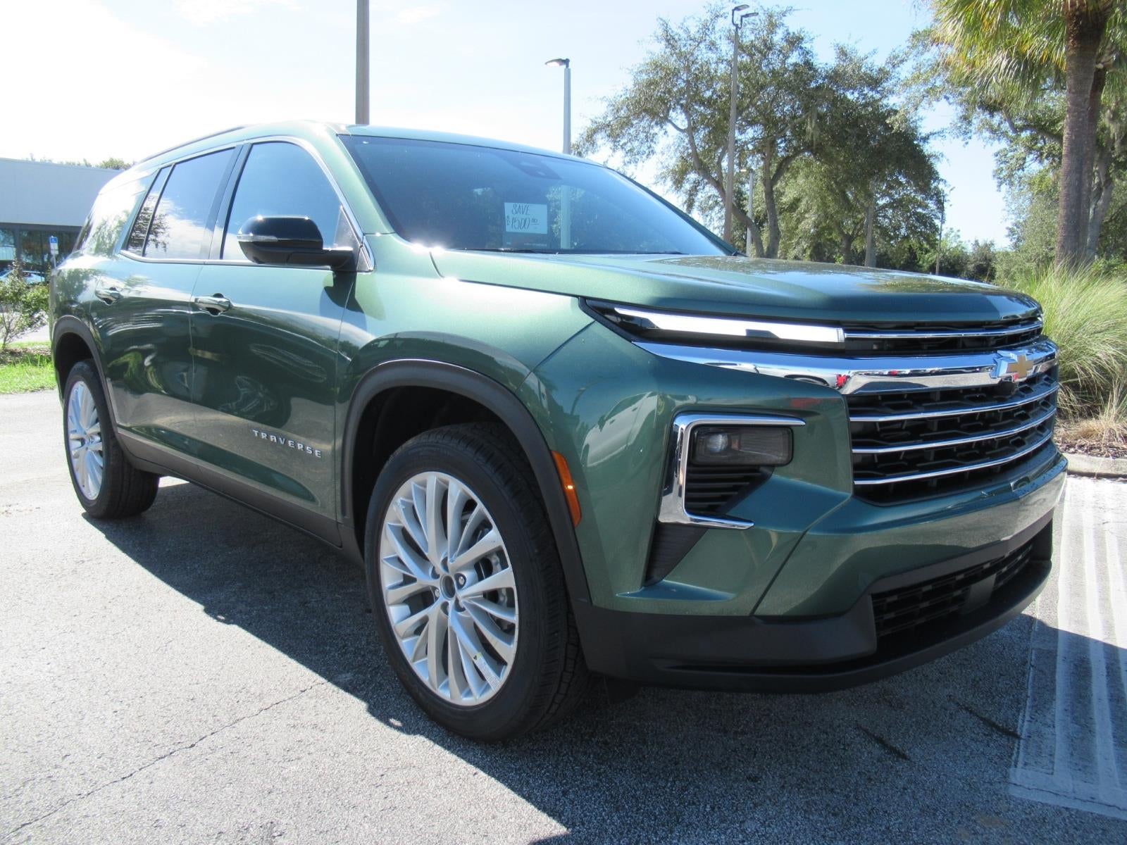 2027 Chevrolet Traverse LT