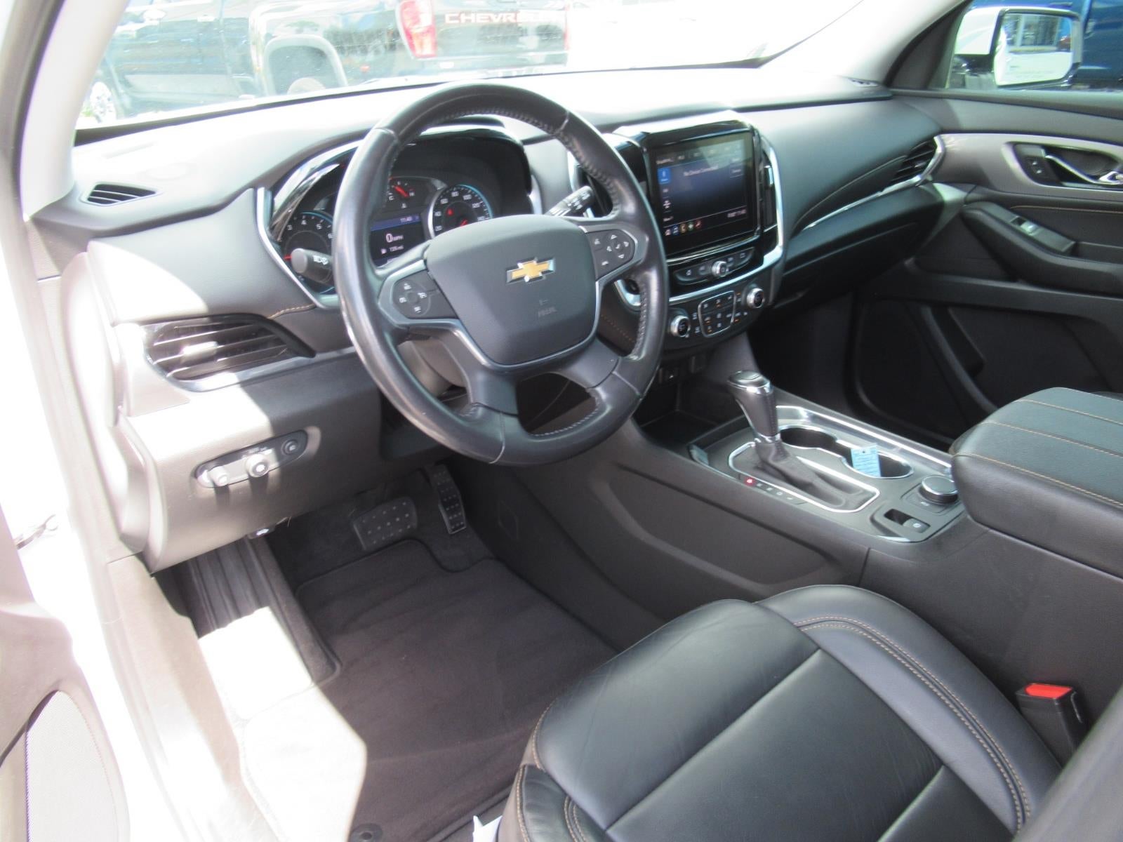 2020 Chevrolet Traverse LT Leather