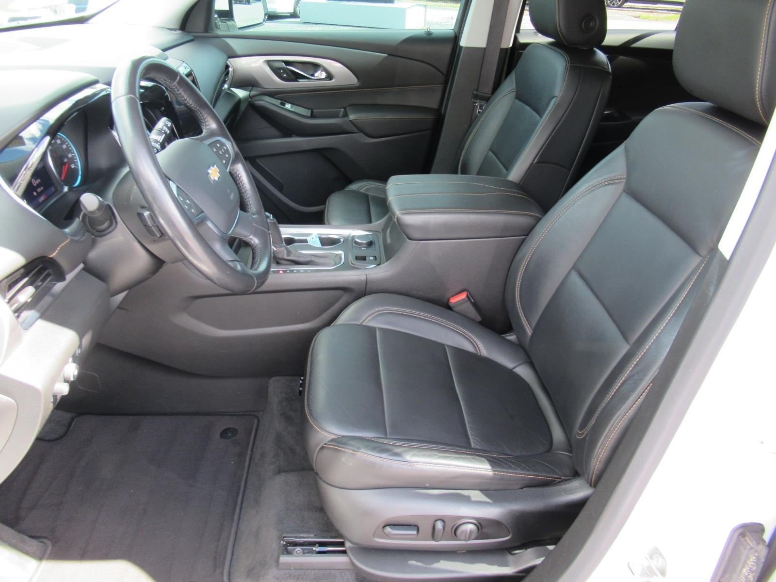 2020 Chevrolet Traverse LT Leather