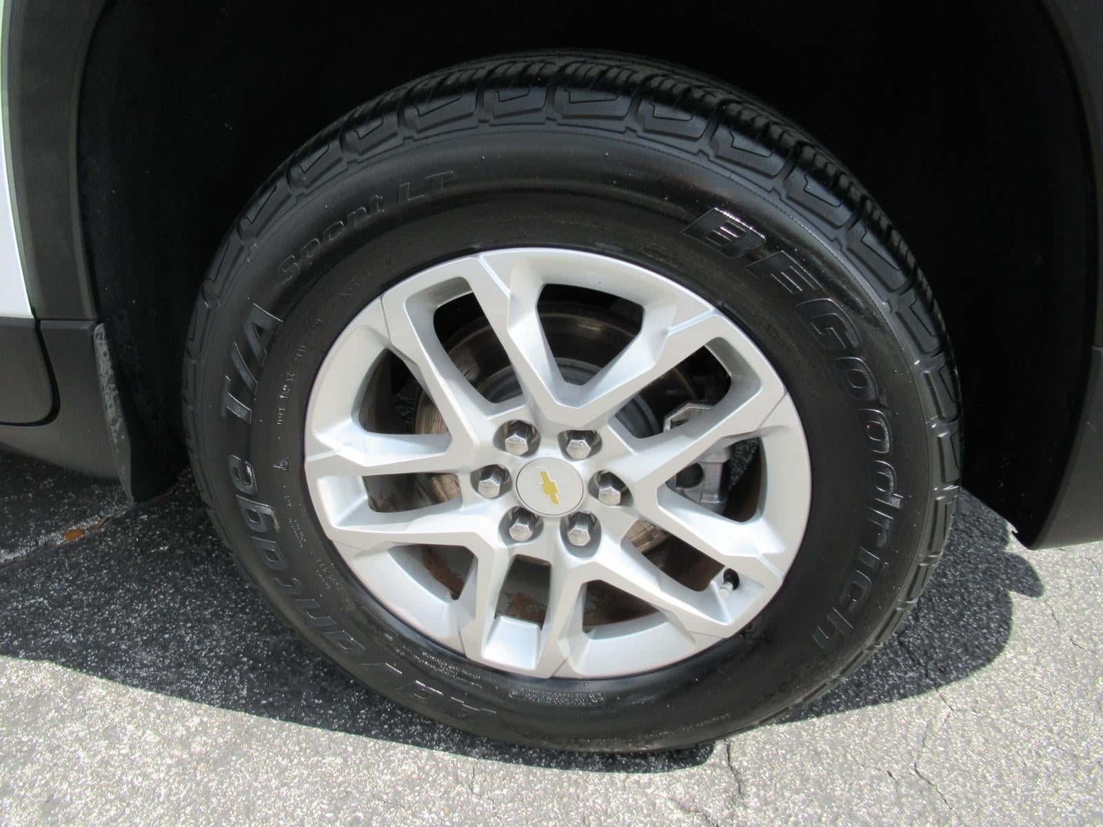 2020 Chevrolet Traverse LT Leather