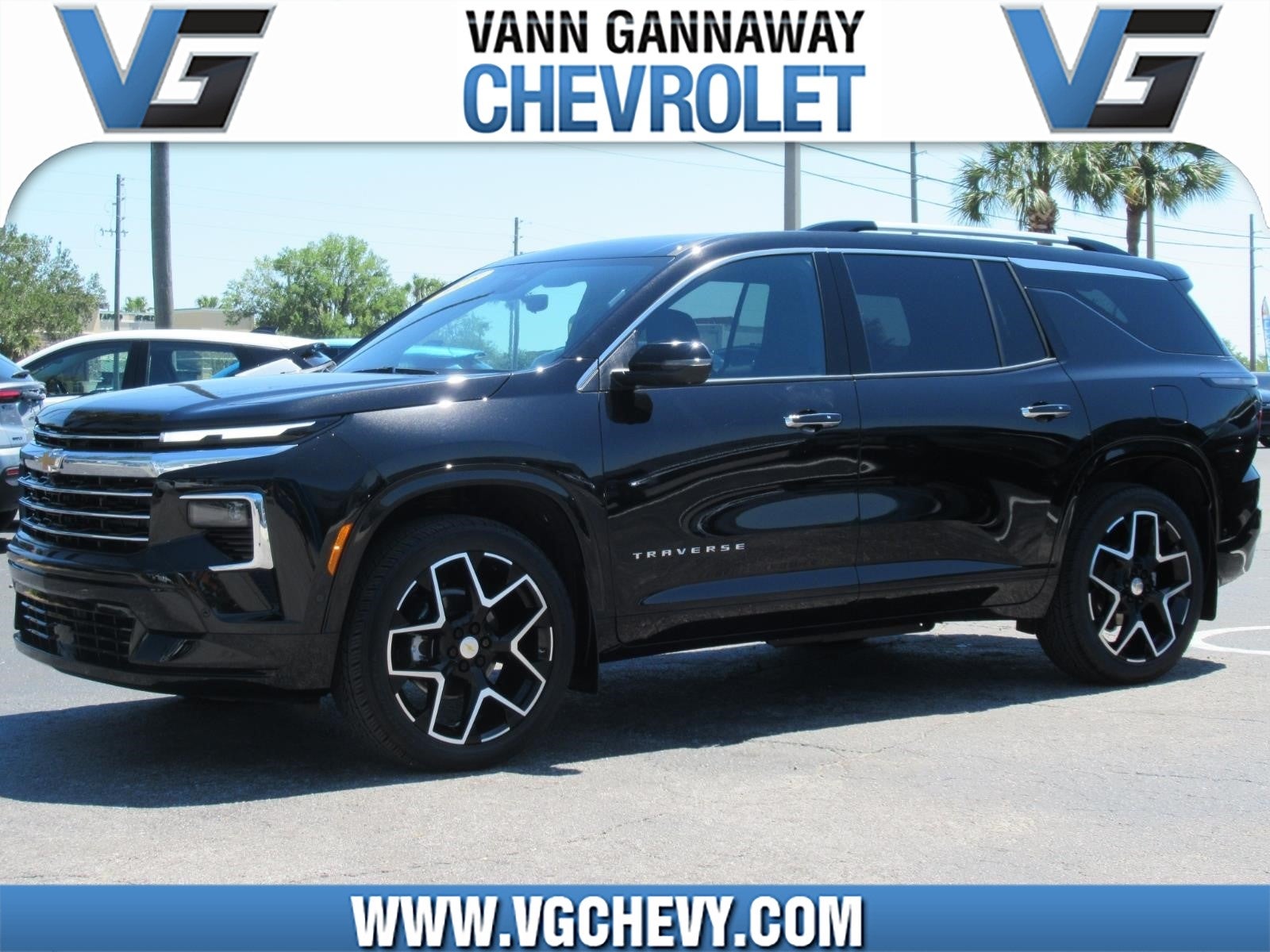 2025 Chevrolet Traverse FWD High Country's photo