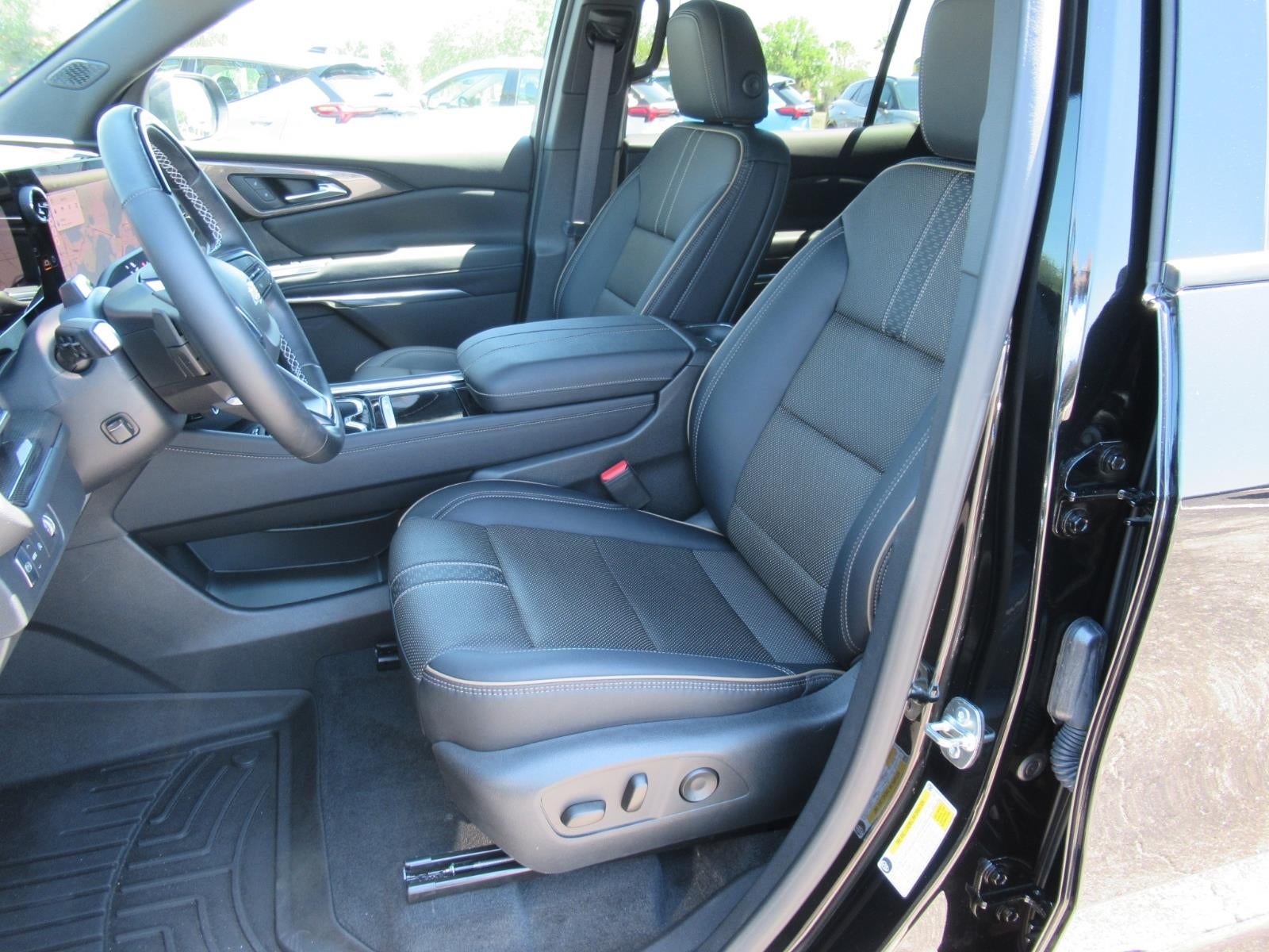 2025 Chevrolet Traverse High Country
