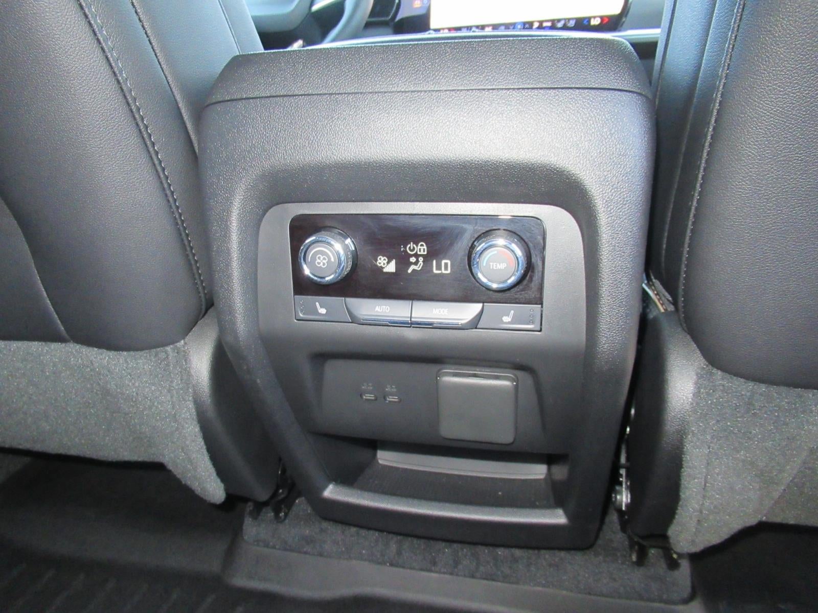 2025 Chevrolet Traverse High Country