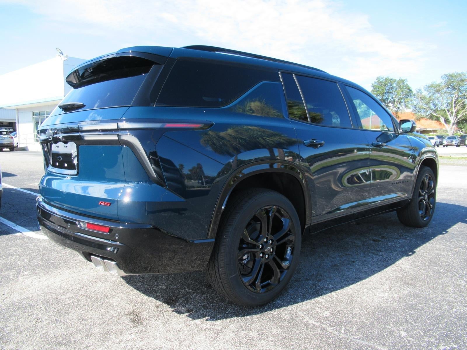 2027 Chevrolet Traverse RS