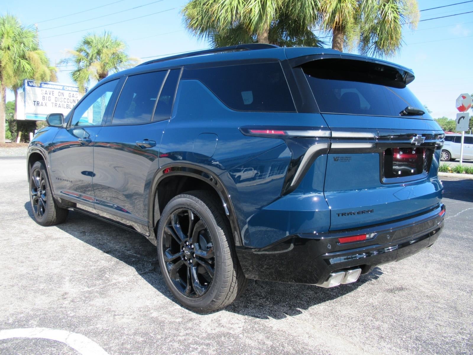 2027 Chevrolet Traverse RS
