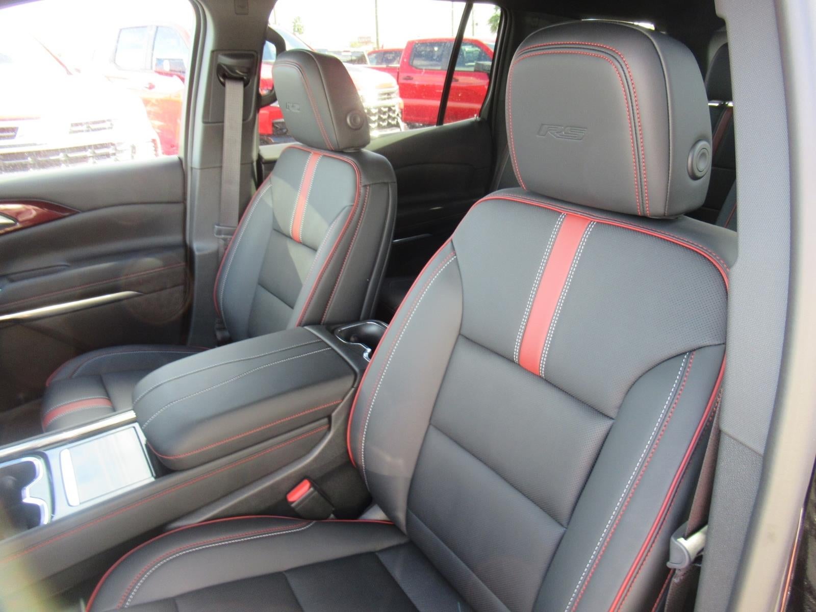 2027 Chevrolet Traverse RS