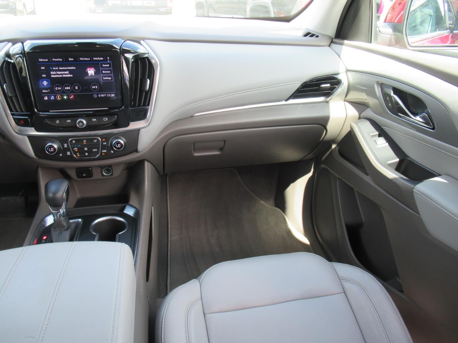 2021 Chevrolet Traverse LT Leather