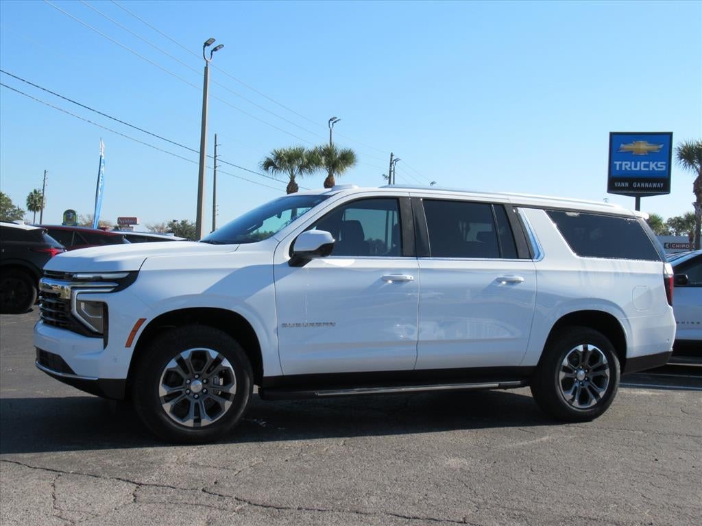2026 Chevrolet Suburban LS