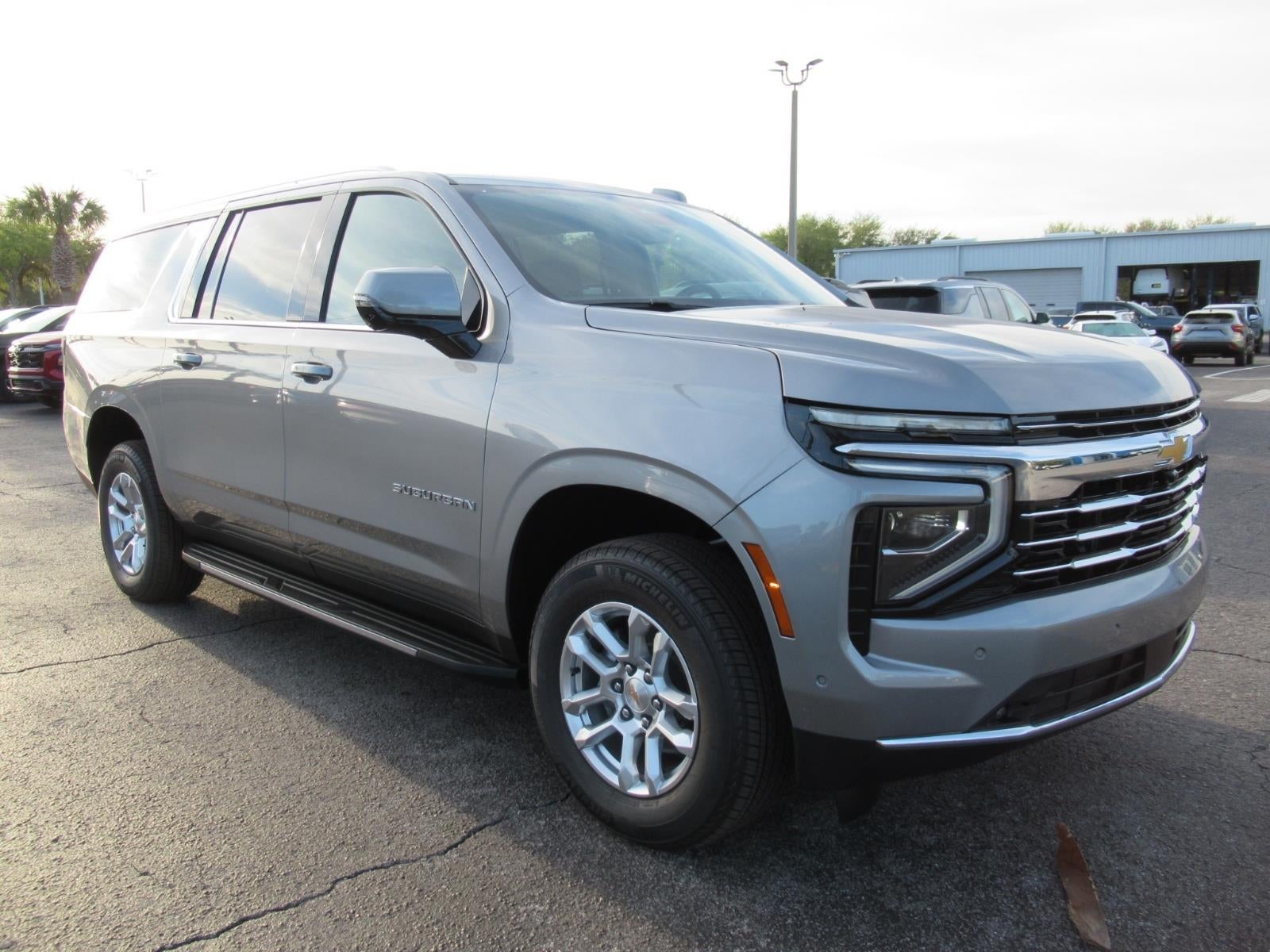 2026 Chevrolet Suburban LT