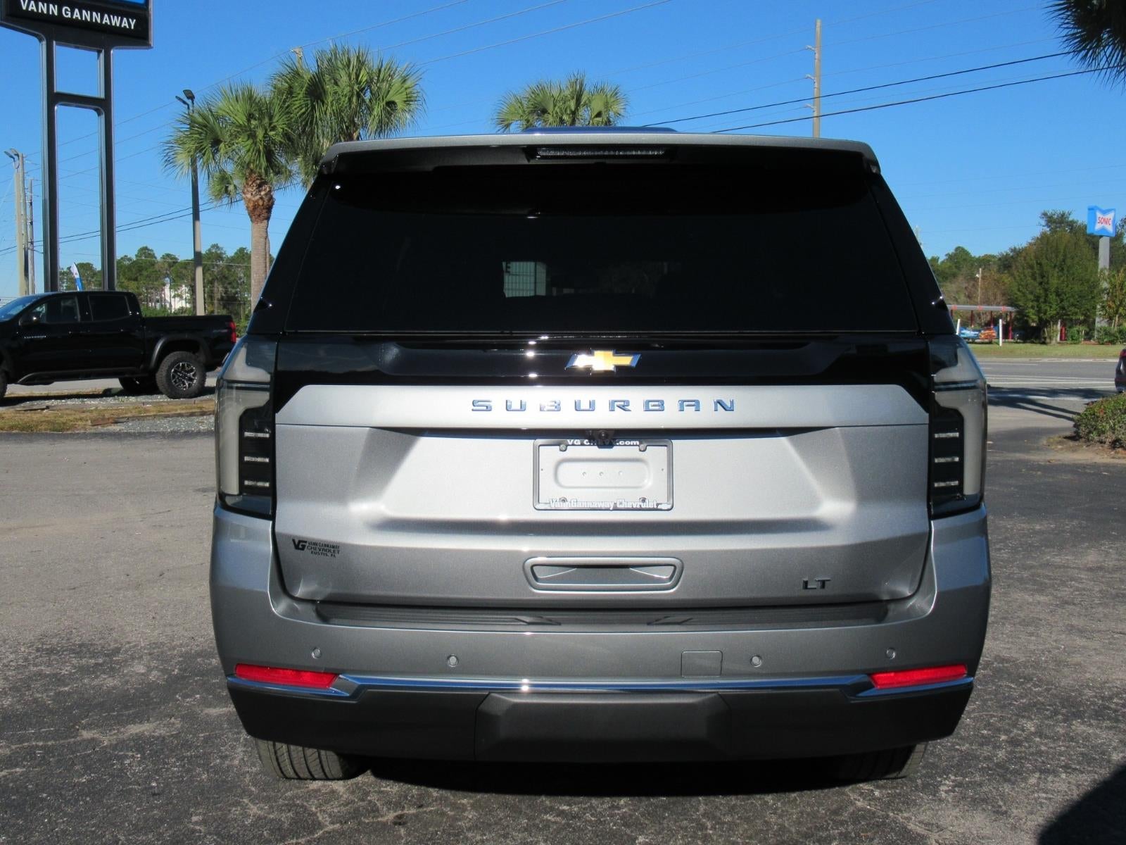 2026 Chevrolet Suburban LT