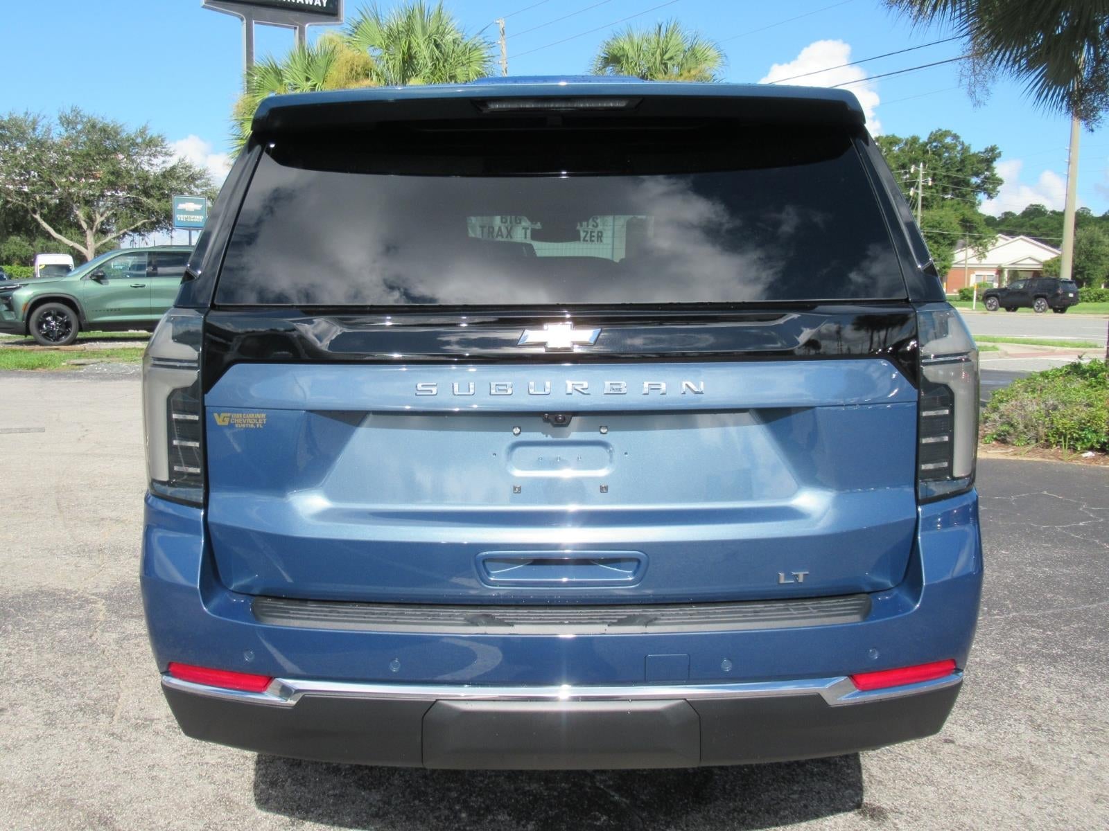 2026 Chevrolet Suburban LT
