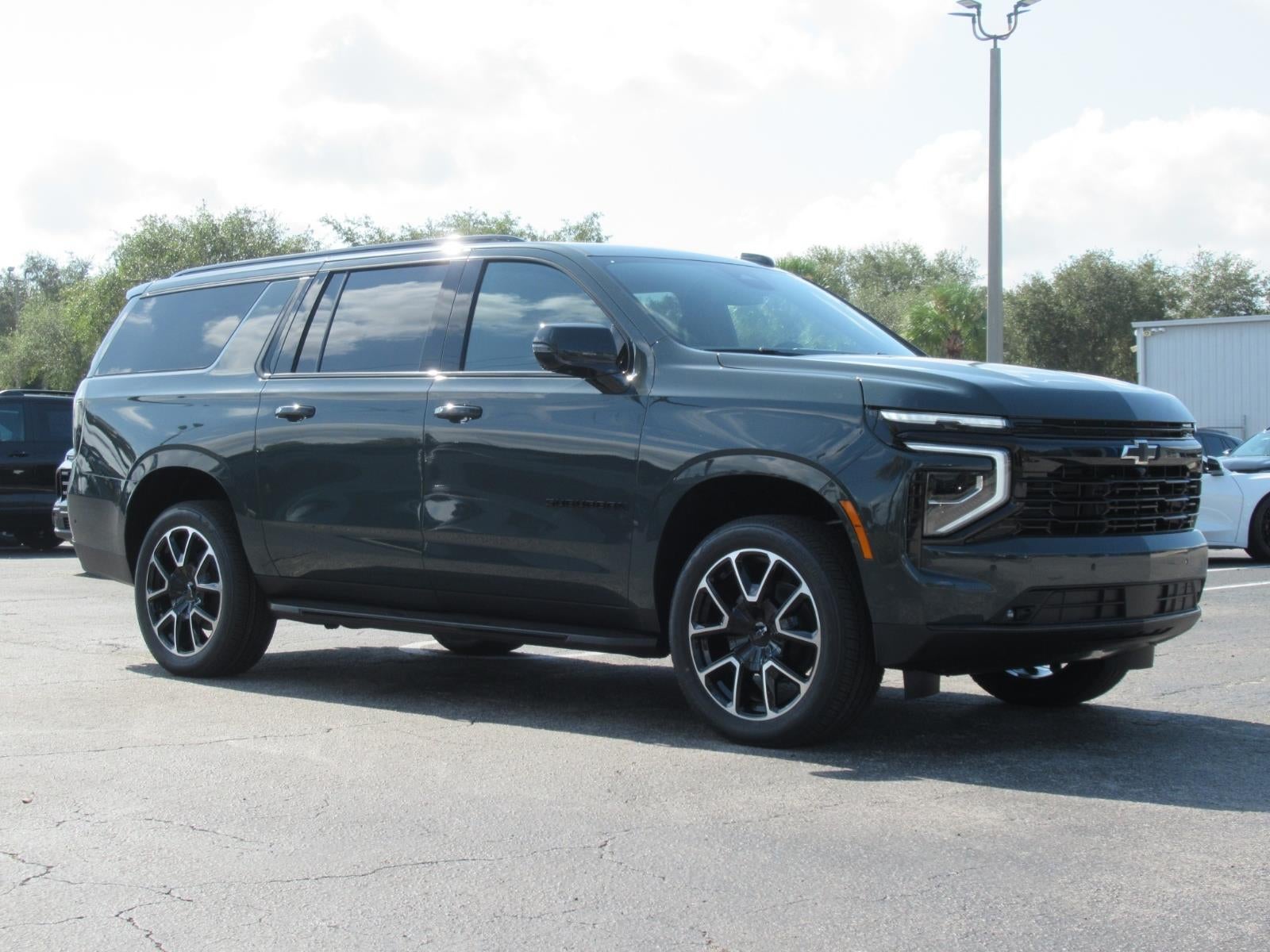 2026 Chevrolet Suburban RST
